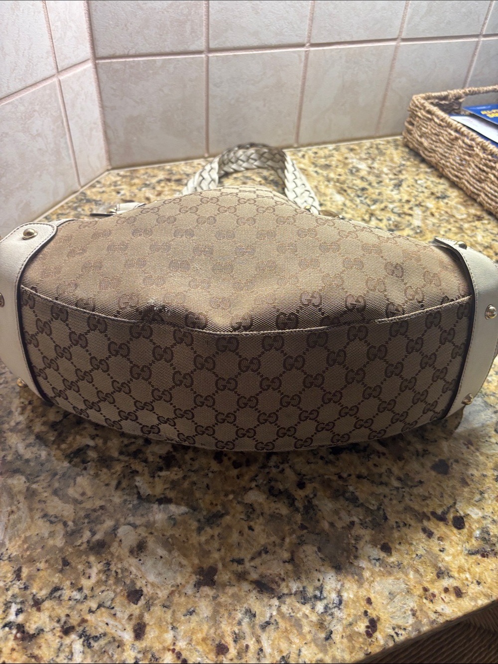 Vintage Gucci Beige Monogram Shoulder Bag with Cream Braided Handles. - Picture 6 of 13